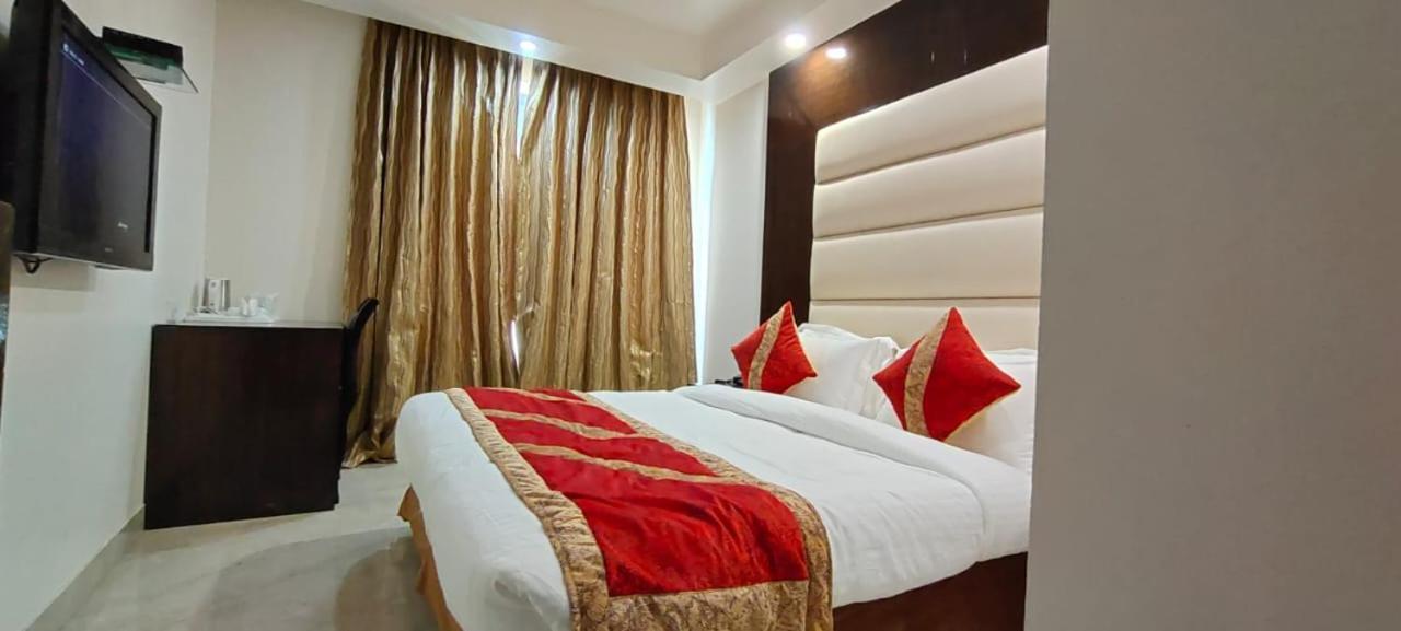 Hotel Benz International Delhi  Luaran gambar