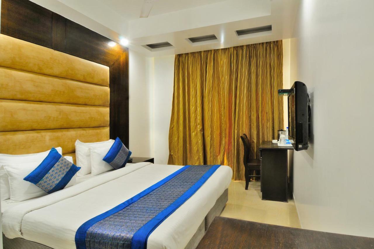 Hotel Benz International Delhi  Luaran gambar