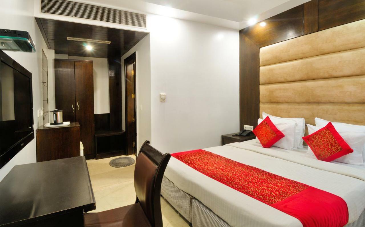 Hotel Benz International Delhi  Luaran gambar