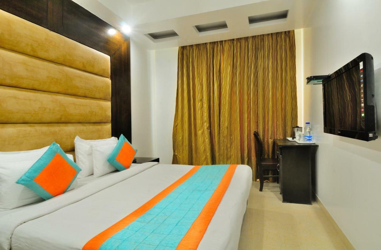 Hotel Benz International Delhi  Luaran gambar