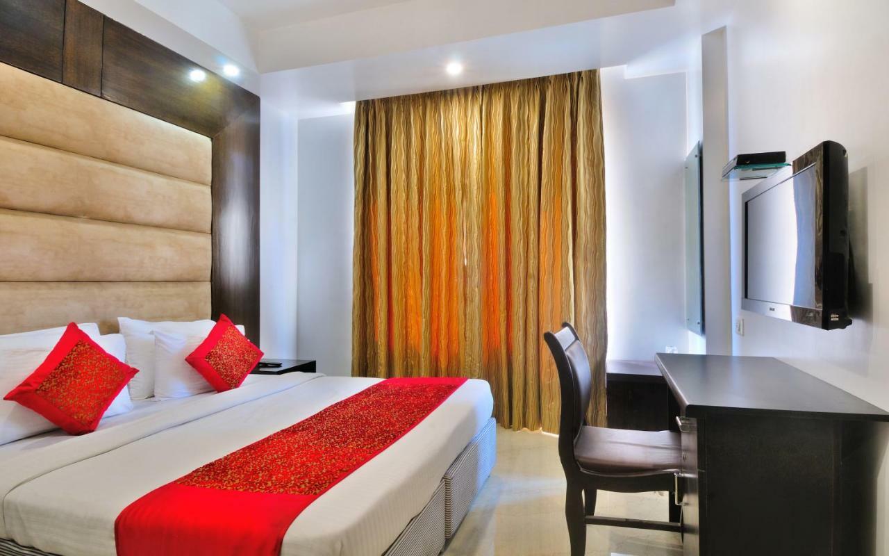 Hotel Benz International Delhi  Luaran gambar